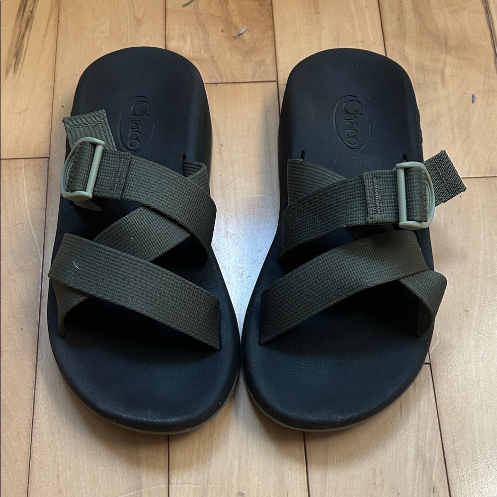 Chaco cushZ slide Olive and Black Slide Sandals